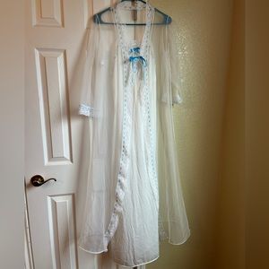 Vintage Sears White Bridal Neglige Small Set